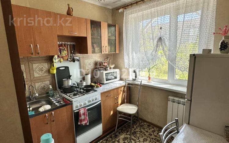 1-комнатная квартира · 30.3 м² · 3/5 этаж, 22 микрорайон за 8.5 млн ₸ в Караганде — фото 2