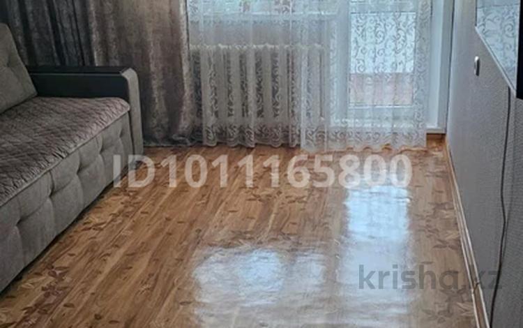 1-комнатная квартира · 34.2 м² · 5/9 этаж, 6мкр 13 за 8.5 млн 〒 в Лисаковске — фото 2