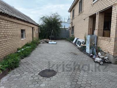 Отдельный дом · 7 комнат · 229 м² · 4.4 сот., 5 Апреля 173 за 59 млн 〒 в Костанае