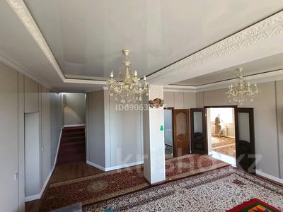 Отдельный дом · 6 комнат · 210 м² · 10 сот., Туркистан 29 — Калдаякова Туркистан за 67 млн ₸ в Косшы