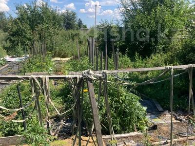 Продажа домов и дачи в Абай обл.: Дача · 1 комната · 11.1 м² · 10 сот., Восточный правый 3326 — 12 дачи конечная остановка, рядом с остановкой за 2.5 млн 〒 Дача · 1 комната · 11.1 м² · 10 сот., Восточный правый 3326 — 12 дачи конечная остановка, рядом с остановкой за 2.5 млн 〒 в Семее
