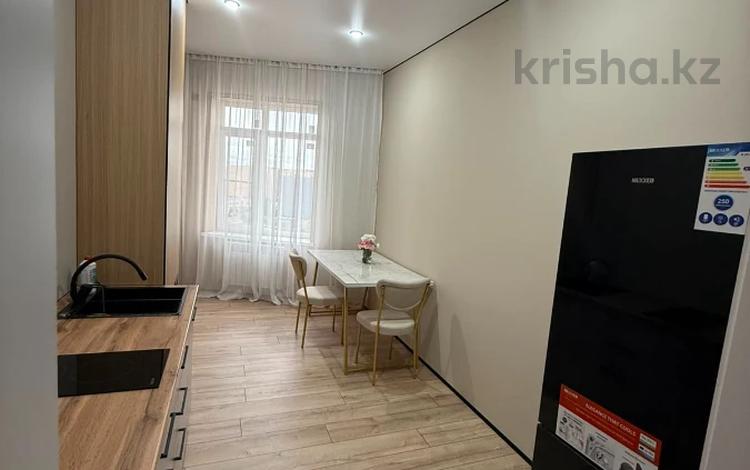 1-бөлмелі пәтер · 44.5 м² · 8/14 қабат, мкр 11 144, бағасы: 23 млн ₸ в Актобе — фото 2