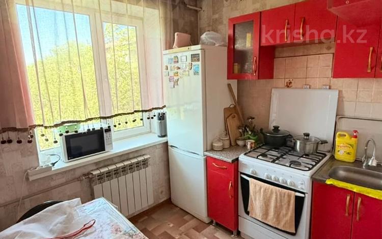 2-бөлмелі пәтер · 45 м² · 4/4 қабат, жетесу, бағасы: 15.5 млн ₸ в Талдыкоргане, мкр Жетысу — фото 3