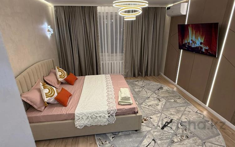 1-комнатная квартира · 46 м² · 1/5 этаж, Болашак 6мкр-ЛЮКС квартира, Kaspi Red — Поликлиника, Асыл қазына за 20 000 ₸ в Талдыкоргане, военный городок Улан — фото 11