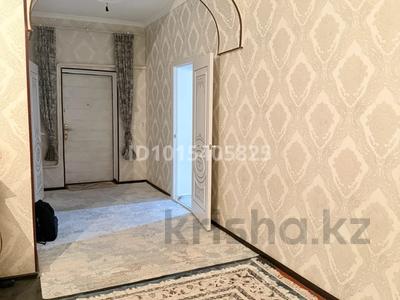 Отдельный дом · 5 комнат · 200 м² · 0.8 сот., Самал 3 Жезқазған 63 — Самал 3 Патстанция за 14 млн ₸ в Сарыагаш