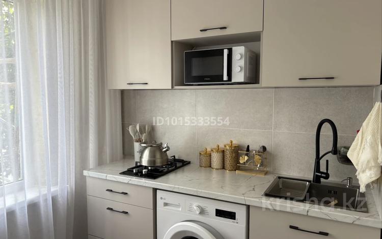 2-комнатная квартира · 45 м² · 3/5 этаж, мкр Орбита-2 17 — Напротив парка Президента за 350 000 ₸ в Алматы, Бостандыкский р-н — фото 2