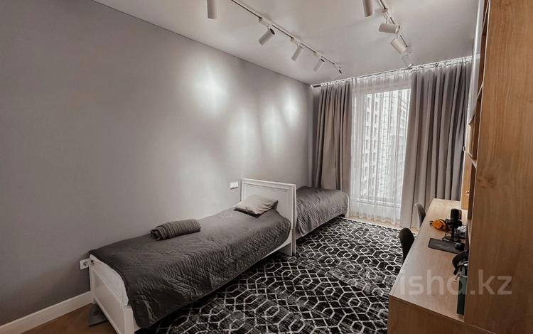 3-бөлмелі пәтер · 100 м² · 5/18 қабат, Розыбакиева 237, бағасы: 95 млн ₸ в Алматы, Бостандыкский р-н — фото 2