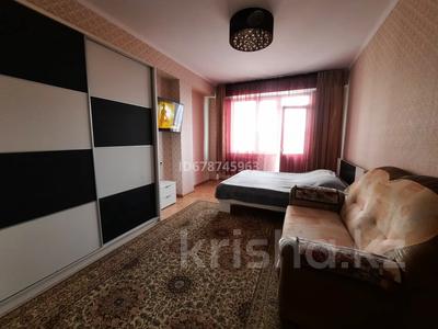 1-комнатная квартира · 42 м² · 5/9 этаж, Есенберлина за 10 000 ₸ в Усть-Каменогорске