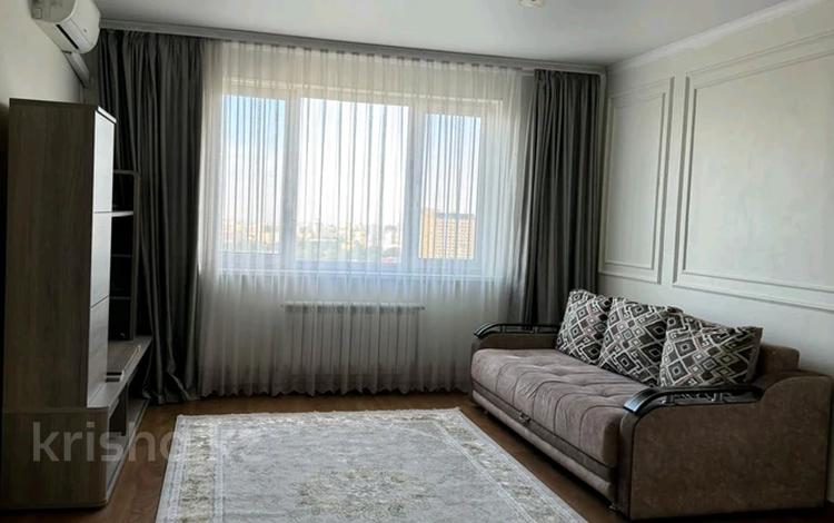 2-бөлмелі пәтер · 81 м² · 10/17 қабат, Навои — Жандосова, бағасы: 63 млн ₸ в Алматы, Бостандыкский р-н — фото 2