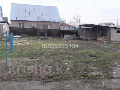 Продажа домов и дачи в Алматинской обл.: Отдельный дом · 5 комнат · 120 м² · 10 сот., Мұқанова 11 за 40 млн 〒 Отдельный дом · 5 комнат · 120 м² · 10 сот., Мұқанова 11 за 40 млн 〒 в Казцик