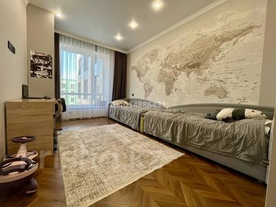 3-комнатная квартира · 95 м² · 8/12 этаж, Шамши Калдаяков 25 за 64 млн ₸ в Астане, Сарайшык р-н