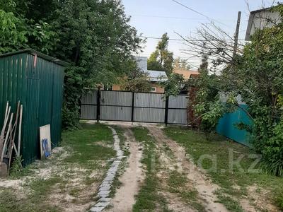 Продажа домов и дачи в Алматинской обл.: Отдельный дом · 1 комната · 18 м² · 5 сот., Аль-Фараби 74 — Чипсовый завод за 15 млн 〒 Отдельный дом · 1 комната · 18 м² · 5 сот., Аль-Фараби 74 — Чипсовый завод за 15 млн 〒 в Талгаре