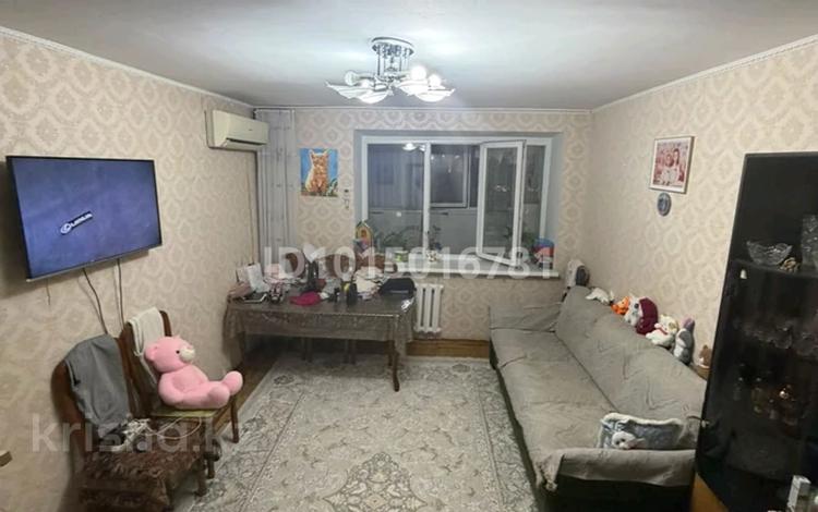 3-бөлмелі пәтер · 66.5 м² · 2/5 қабат, 2 ш/а., Абулхаир-хана 70, бағасы: 27 млн ₸ в Актобе, мкр 8 — фото 2