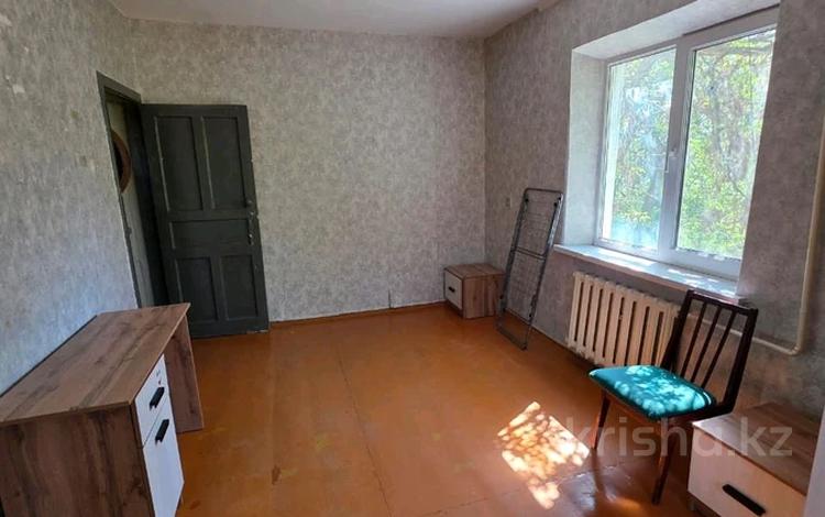 1-бөлмелі пәтер · 37 м² · 3/5 қабат, КРЕМЛЕВСКАЯ — Калдаякова, бағасы: 10.9 млн ₸ в Шымкенте, Аль-Фарабийский р-н — фото 2