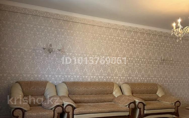 3-комнатная квартира · 128 м² · 5/21 этаж, Аль-Фараби 21 за 700 000 ₸ в Алматы, Бостандыкский р-н — фото 2
