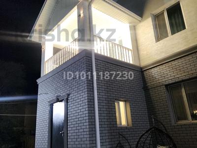Үйдің бір бөлігі · 9 бөлме · 370 м² · 850 жүзд., Дуйсенбекова 26а, бағасы: 78.9 млн ₸ в Кульсары