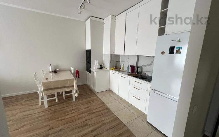 2-комнатная квартира, 60 м², 9/12 этаж, Кабанбай Батыра — ул Байзакова