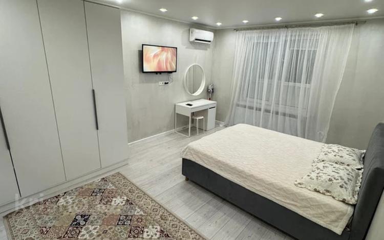 1-бөлмелі пәтер · 50 м² · 16/19 қабат, Тастақ-2 ш/а., Брусиловского 167, бағасы: 15 000 ₸ в Алматы, Алмалинский р-н — фото 20