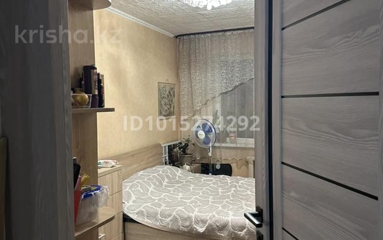 3-комнатная квартира · 59 м² · 4/4 этаж, мкр №1 22 за 35 млн ₸ в Алматы, Ауэзовский р-н — фото 2