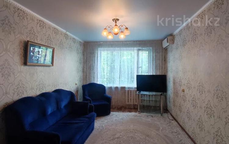 2-бөлмелі пәтер · 54 м² · 2/5 қабат, 2 ш/а., гришина, бағасы: 16 млн ₸ в Актобе, мкр 8 — фото 6