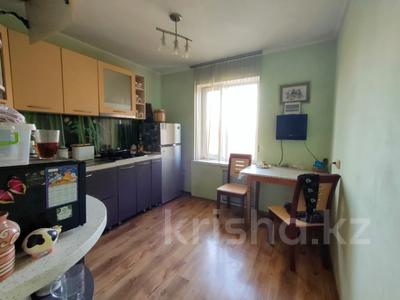 4-комнатная квартира · 95 м² · 3/5 этаж, мкр №11 — Жандосова за 55 млн 〒 в Алматы, Ауэзовский р-н