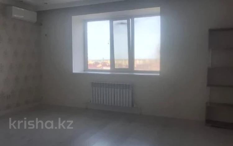 2-комнатная квартира · 66.4 м² · 9/10 этаж, мкр. Алтын орда за 25.5 млн ₸ в Актобе — фото 2