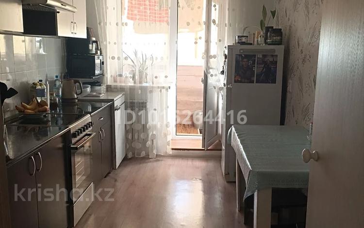 2-комнатная квартира · 64 м² · 8/9 этаж, проспект Назырбаева — М-н Достык за 30 млн ₸ в Павлодаре — фото 2