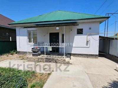 Отдельный дом · 3 комнаты · 100 м², Боктер — Улица полный Асфальт, ПрожекторМакашева Больницу вниз прокуратура суд за 199 000 〒 в Каскелене