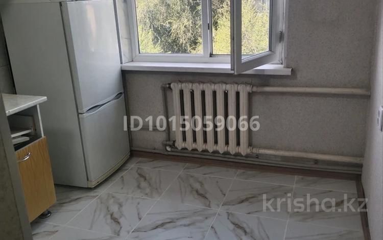 2-бөлмелі пәтер · 46 м² · 4/4 қабат, 1 микрорайон 4, бағасы: 17.9 млн ₸ в Есик — фото 2