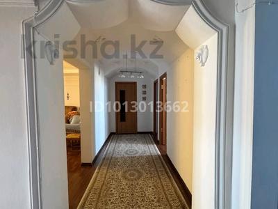 4-бөлмелі пәтер · 90 м² · 3/5 қабат, Проспект Тауелсыздык 1 — находится возле Белла Виста, бағасы: 30 млн ₸ в 