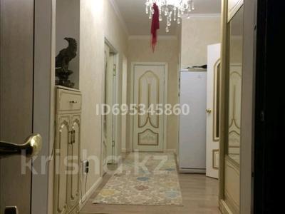 3-бөлмелі пәтер · 103.8 м² · 4/5 қабат, мкр. Алтын орда, Батыс 2 16 — Возле Анаға тағзым и 103 корекционый садик Нектар школа Сымбат, бағасы: 43 млн ₸ в Актобе