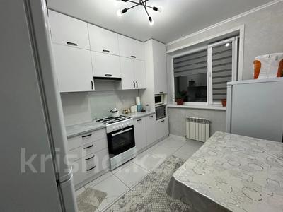 2-комнатная квартира · 52.1 м² · 9/9 этаж, Уральская за 23.5 млн 〒 в Костанае