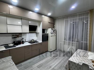 3-бөлмелі пәтер · 100 м² · 5/5 қабат, Воинов-Интернационалистов 5/2, бағасы: 50 млн ₸ в Костанае