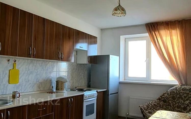 1-комнатная квартира · 40 м² · 2/4 этаж, Е 496 10/2 за 150 000 ₸ в Астане, Есильский р-н — фото 2