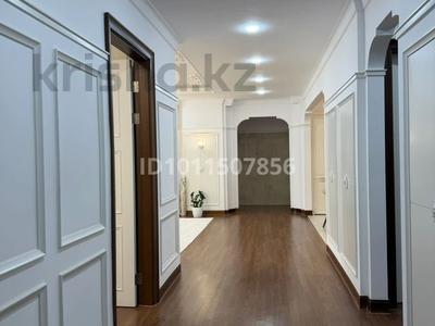 6-комнатная квартира · 203 м² · 1/31 этаж, Ахмет Байтурсынулы 9 — Тауельсиздык за 215 млн 〒 в Астане, Сарайшык р-н