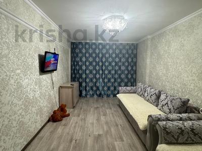 2-комнатная квартира · 48 м² · 3/5 этаж, Назарбаева 89 за 17 млн 〒 в Усть-Каменогорске