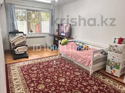 2-бөлмелі пәтер · 48 м² · 1/5 қабат, Б.Момышулы — Ост.Фантазия , Народный банк, Мирас университет, Жастар Аллеясы, Аманат, бағасы: 23 млн ₸ в Шымкенте, Аль-Фарабийский р-н