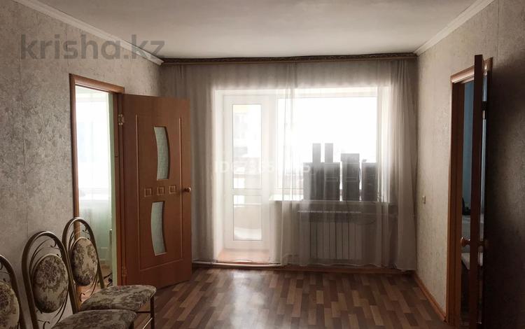 2-комнатная квартира, 43 м², 2/4 этаж, Ленинградская за 7.5 млн 〒 в Шахтинске — фото 2