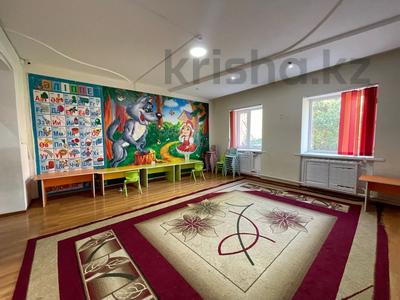 Часть дома • 5 комнат • 300 м² • 10 сот., Баянтау 50 за 72 млн 〒 в Астане, Алматы р-н