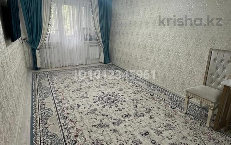 3-комнатная квартира · 74 м² · 5/5 этаж, мкр. Салтанат 8 за 16.5 млн ₸ в Таразе — фото 2