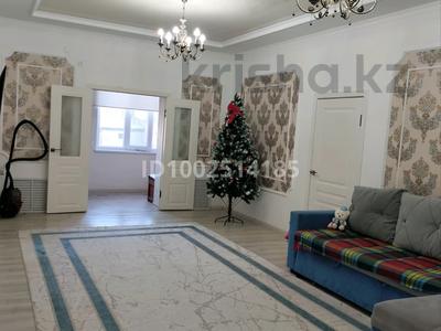 Жеке үй · 6 бөлме · 160 м² · 8 сот., мкр Самал-3 157 — Баулық көшесі . Өтегенова-Нұрлытаң көшесімен қиылысу, бағасы: 36 млн 〒 в Шымкенте, Абайский р-н