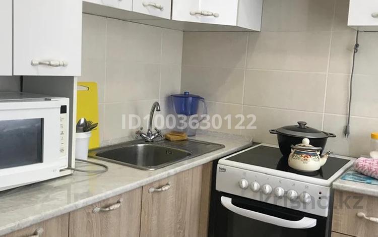 1-бөлмелі пәтер · 36 м² · 3/5 қабат, Бульвар Гагарина 22, бағасы: 12 000 ₸ в Усть-Каменогорске, Ульбинский — фото 2