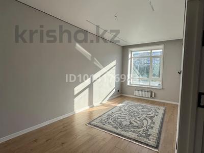 2-комнатная квартира · 56 м² · 1/5 этаж, мкр Кунгей , Гапеева за 28.5 млн ₸ в Караганде, Казыбек би р-н