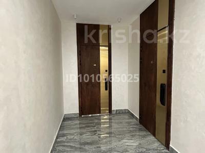3-бөлмелі пәтер · 140 м² · 7/8 қабат, Торекулова 15 — Конаева-Торекулова, бағасы: 70 млн 〒 в Шымкенте, Аль-Фарабийский р-н