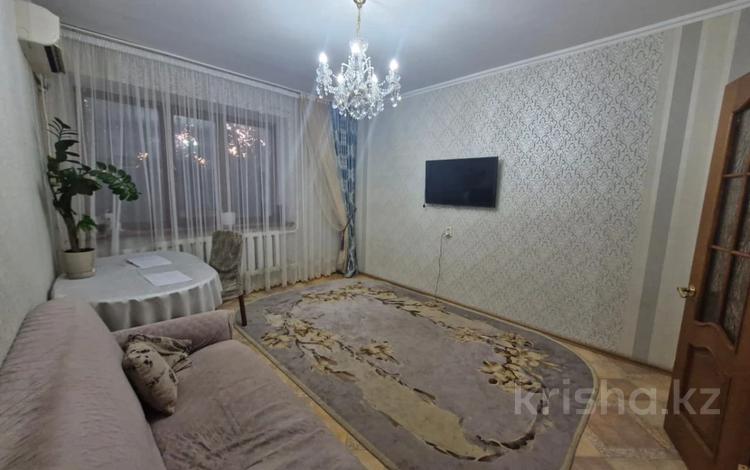 2-комнатная квартира · 51.8 м² · 4/5 этаж, мкр 4 за 17.7 млн 〒 в Уральске — фото 2