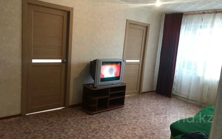 3-бөлмелі пәтер, 48 м², 4/5 қабат, Майкудук, 14й микрорайон, бағасы: 9 млн 〒 в Караганде, Алихана Бокейханова р-н — фото 2