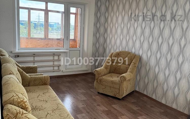 3-бөлмелі пәтер · 62 м² · 5/5 қабат, Шерубай батыра 35, бағасы: 12 млн ₸ в Абай — фото 2