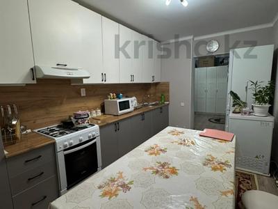 2-комнатная квартира · 70 м² · 1/9 этаж, мкр 12 за 22.7 млн ₸ в Актобе