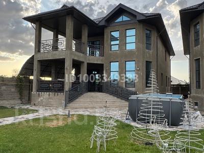 Отдельный дом · 8 комнат · 390 м² · 6.5 сот., Абилкаирова 17 за 148 млн 〒 в Таразе