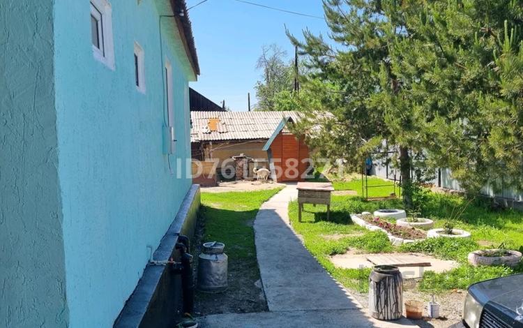 Отдельный дом · 4 комнаты · 110 м² · 10 сот., Петровский 41 — Боранбаев за 12 млн 〒 в Сарканде — фото 3